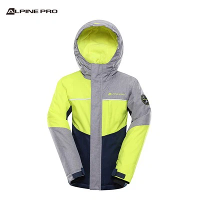 How to tighten the hood of kids' ski jackets?